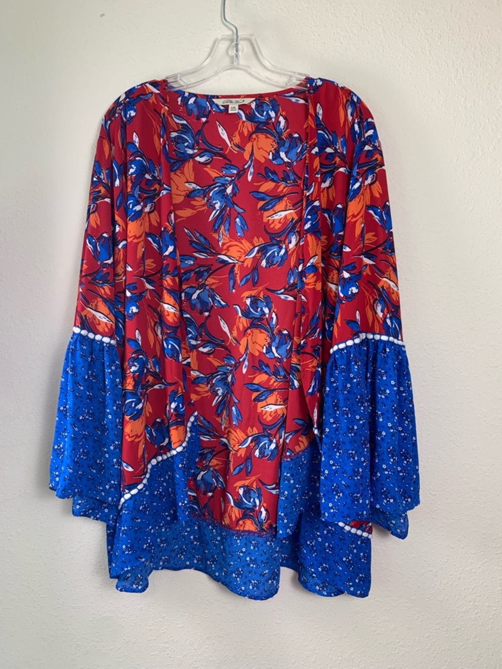 The Pioneer Woman Red Floral Bell-Sleeve Tunic with Royal Blue Accents L/XL